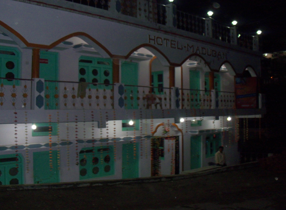 Hotel Madhuban, Guptakashi