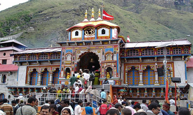 Char Dham Yatra running swiftly in rain