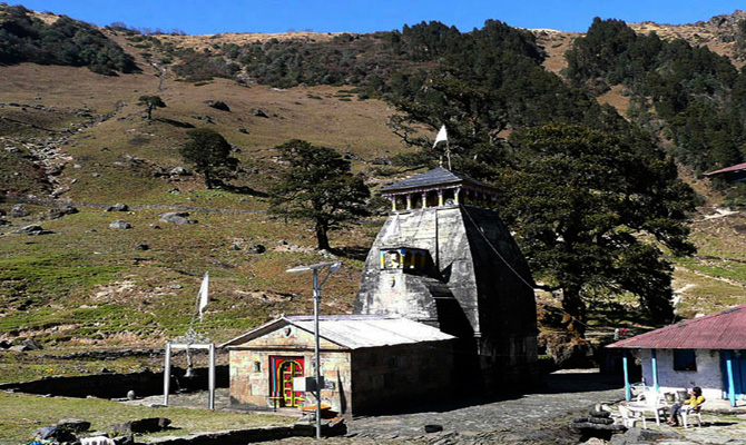 Portals of Dwitiya Kedar Madmaheshwar temple opened yesterday