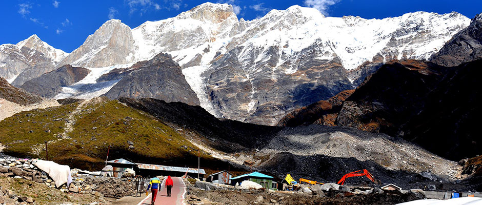 Weather assisting Chardham Yatra, over 25000 pilgrims take darshan